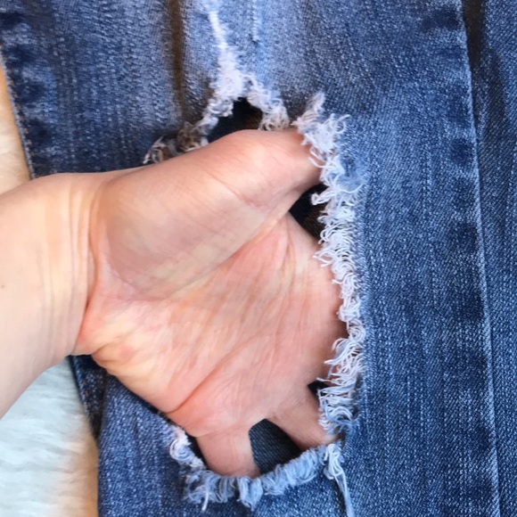 Mudd high-rise Distressed Jeans - Picture 10 of 13